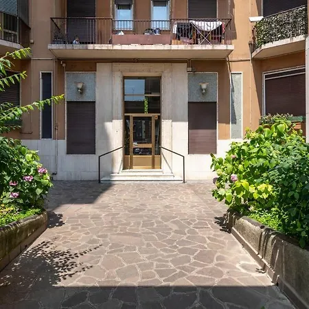 Bnbutler - Strigelli, 13 - Accogliente Bilocale Con Balcone Milan Exterior photo