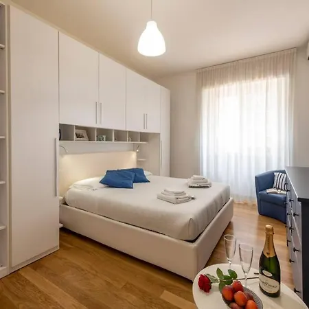 Bnbutler - Strigelli, 13 - Accogliente Bilocale Con Balcone Milan Exterior photo